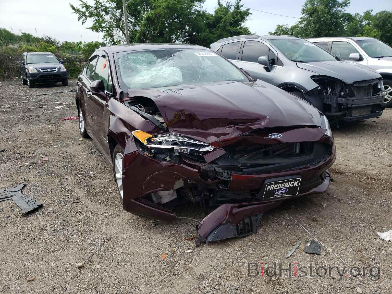 Photo 3FA6P0SU7HR137170 - FORD FUSION 2017