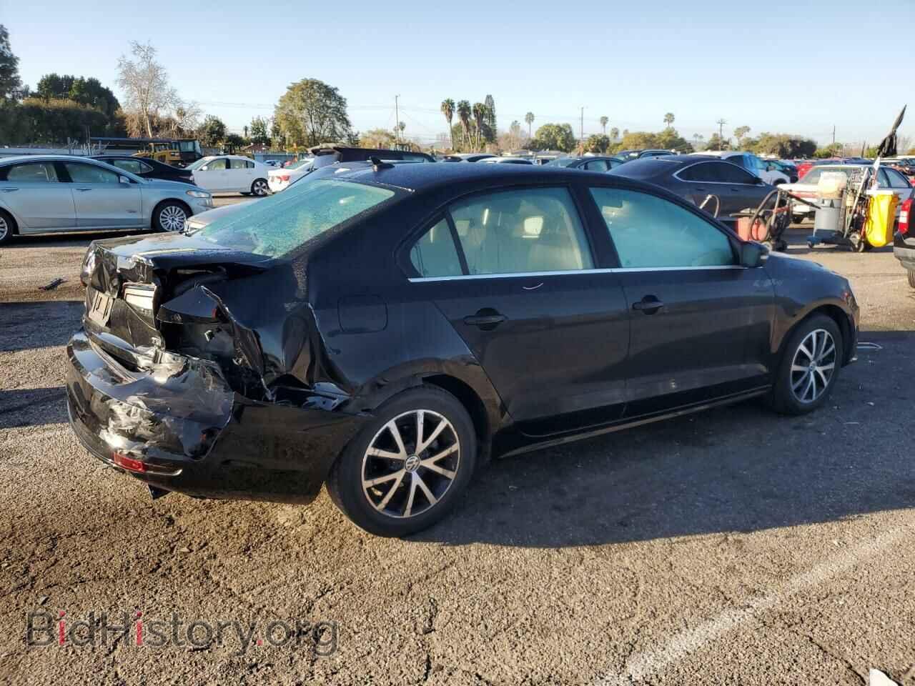 2017 VOLKSWAGEN JETTA - VIN: 3VWDB7AJ9HM208024 - Photo 3