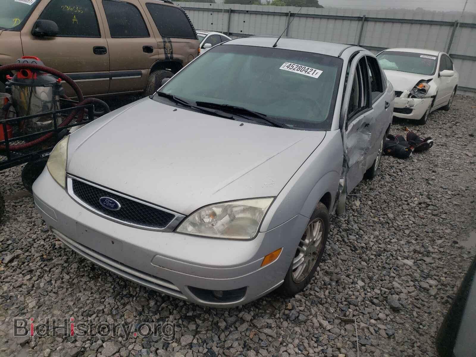 2006 FORD FOCUS - VIN: 1FAFP34N86W161978 - Фото 2