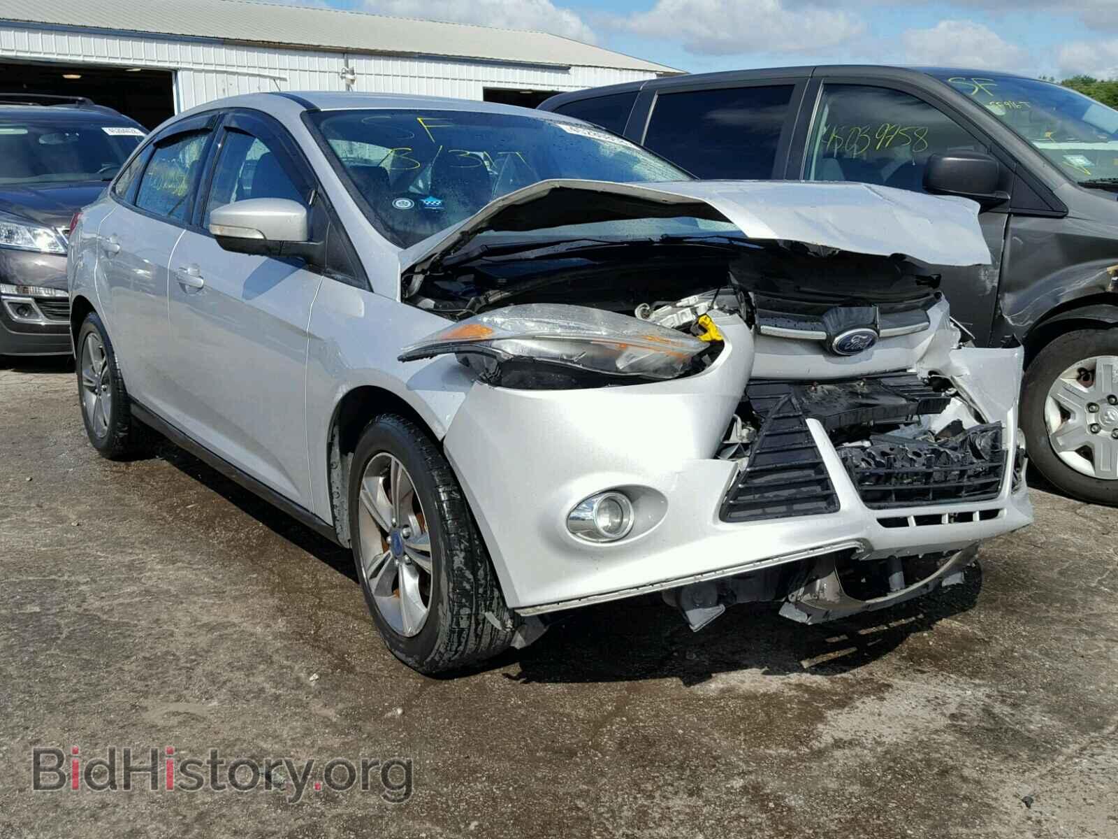 2012 Ford FOCUS Focus SE (VIN 1FAHP3F27CL475596) — photo 1 of 10, Copart, damage: front end