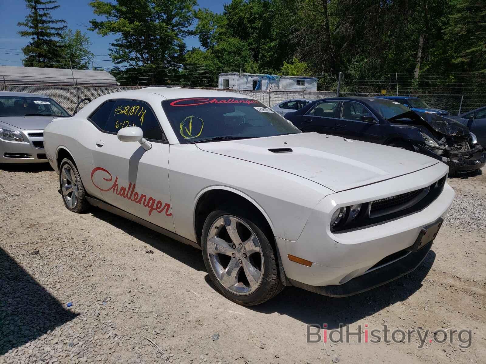 Фотография 2C3CDYAG0CH186302 - DODGE CHALLENGER 2012