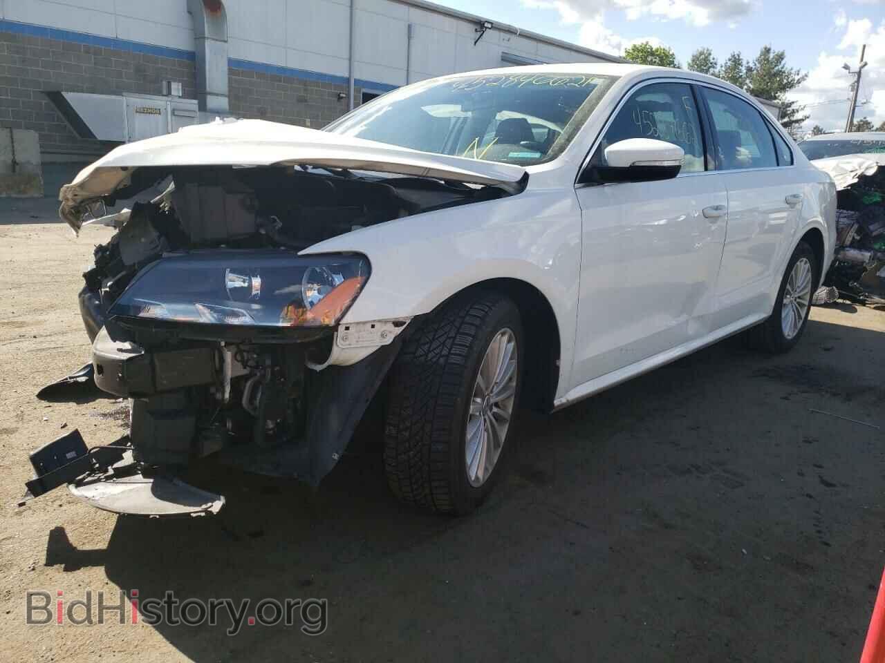 2015 VOLKSWAGEN PASSAT - VIN: 1VWBT7A32FC010910 - Фото 2