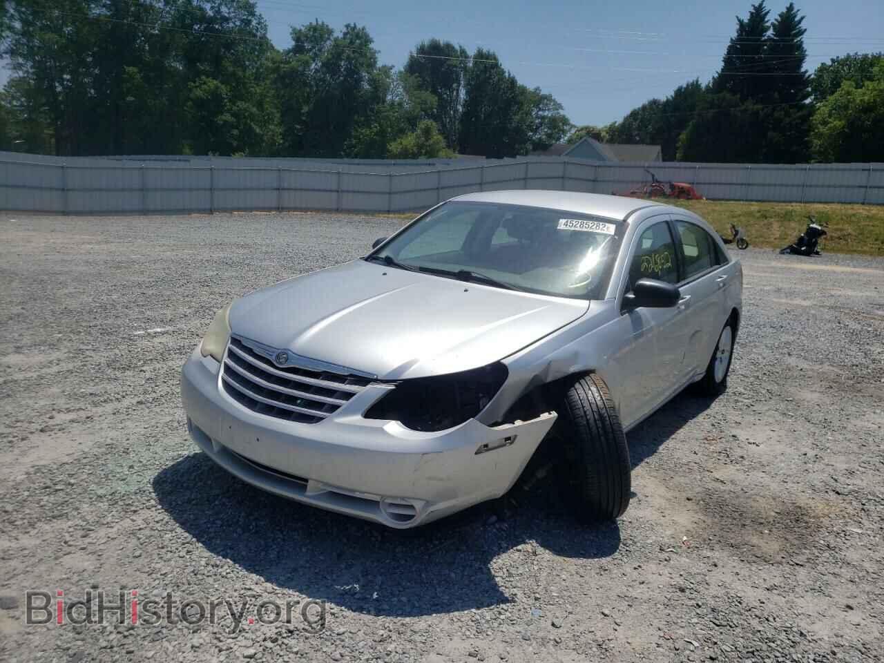 2010 CHRYSLER SEBRING - VIN: 1C3CC4FB7AN123727 - Фото 2