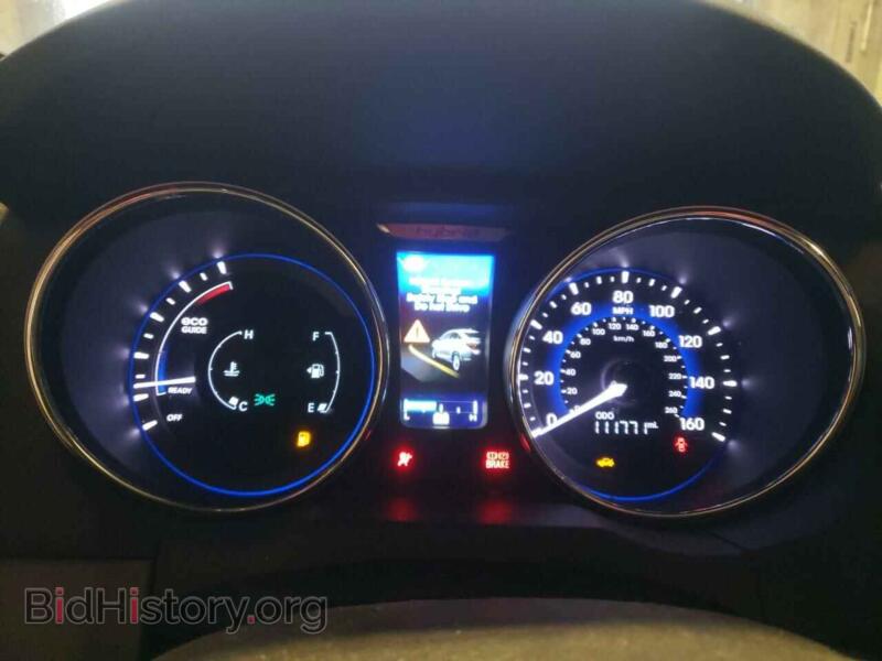 2014 Hyundai SONATA (VIN KMHEC4A40EA104829) — фото 9 из 12