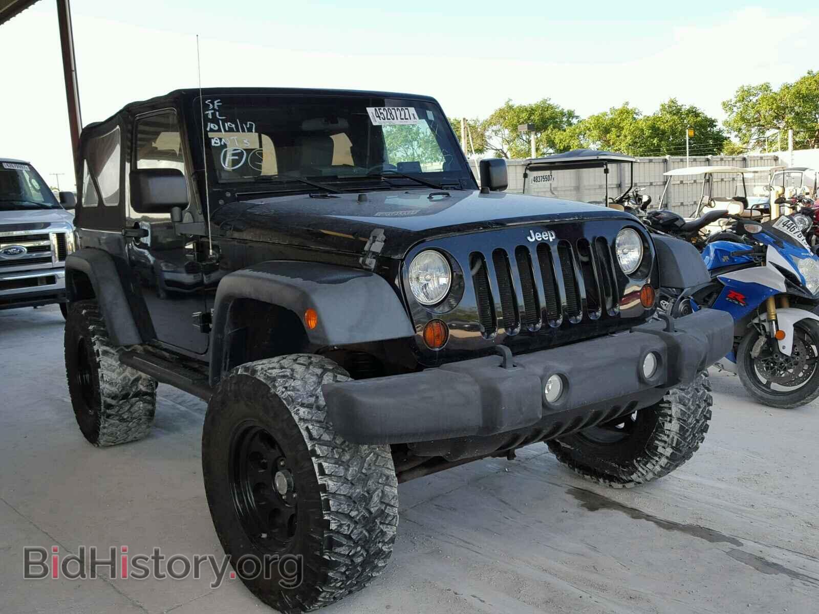 Фотография 1J4AA2D15AL135789 - JEEP WRANGLER 2010