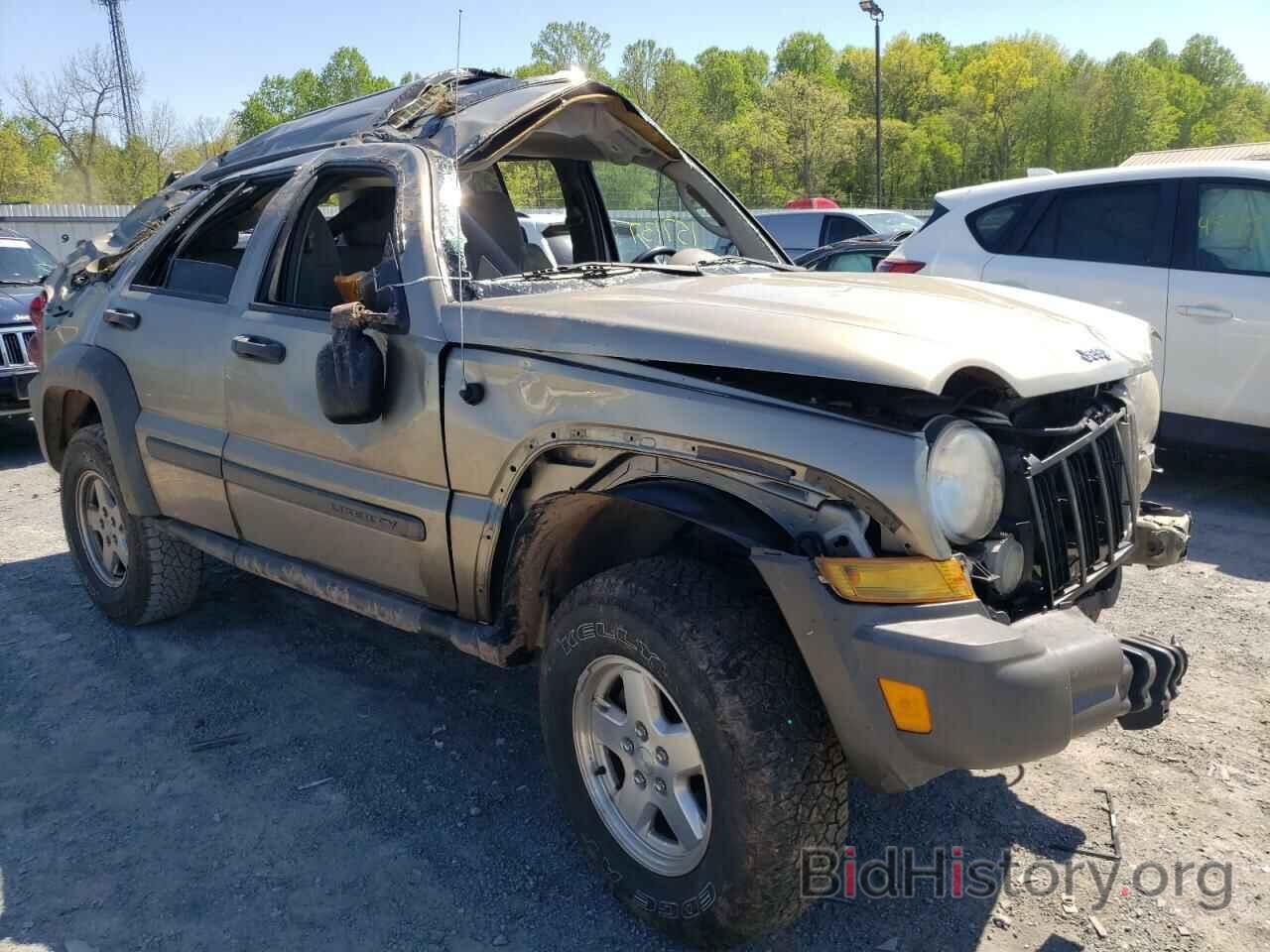 Photo 1J4GL48K26W170556 - JEEP LIBERTY 2006