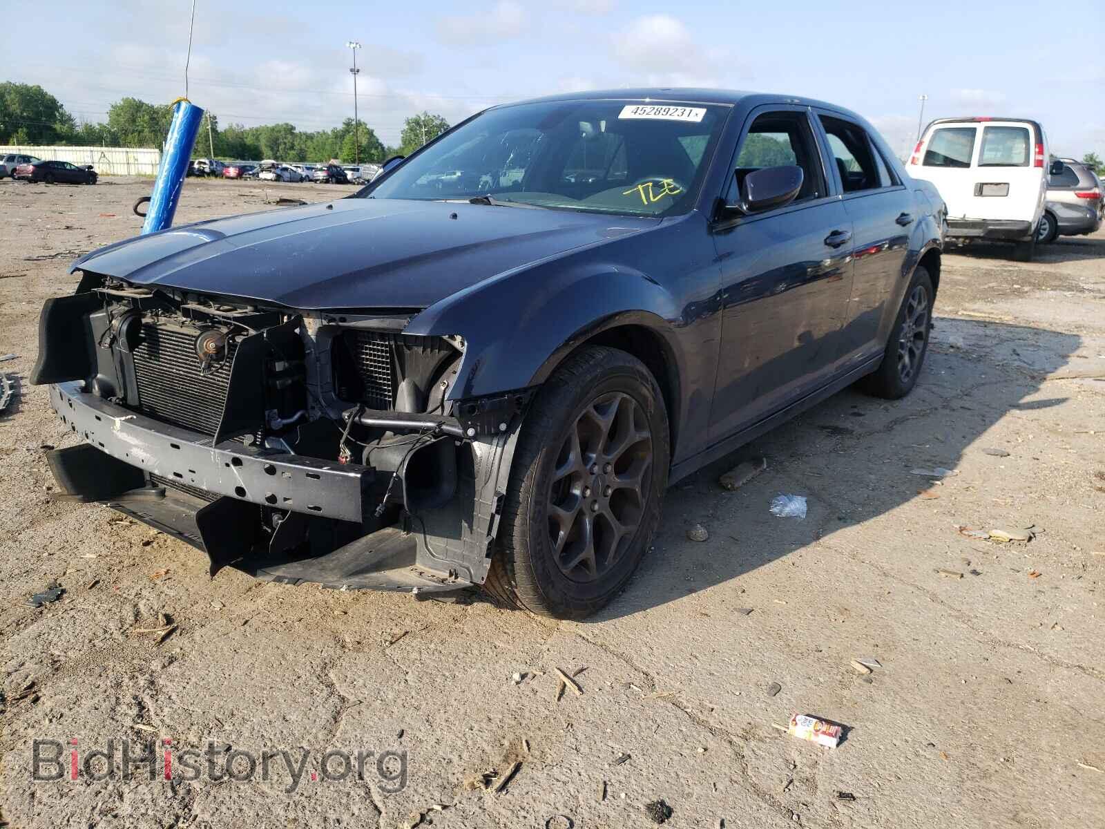 2016 CHRYSLER 300 - VIN: 2C3CCAGG5GH152444 - Photo 2