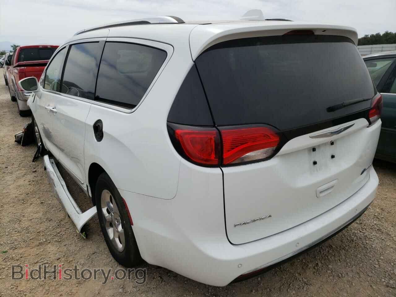 2020 CHRYSLER PACIFICA - VIN: 2C4RC1L72LR204323 - Photo 3