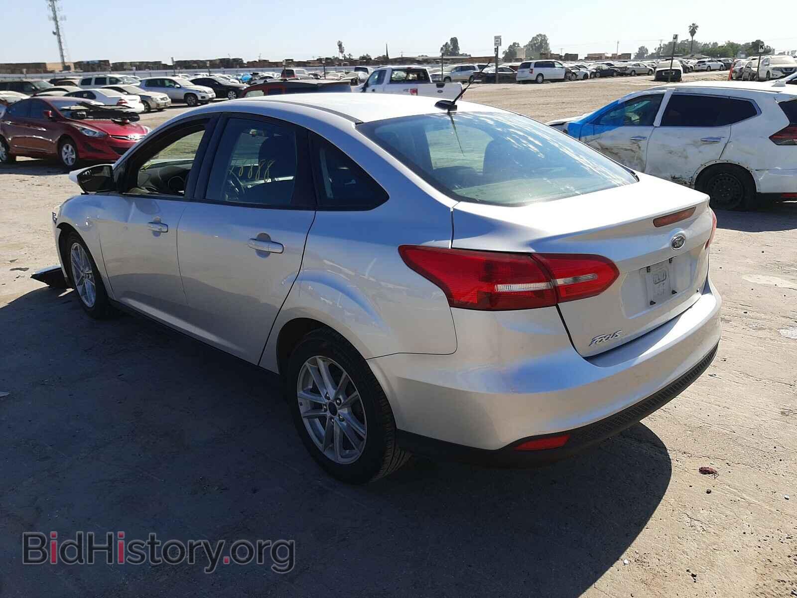 2017 FORD FOCUS - VIN: 1FADP3F26HL271927 - Фото 3