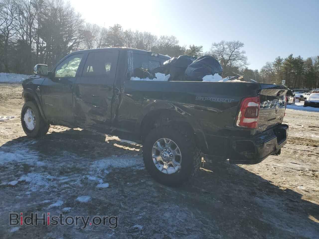 2021 RAM 2500 - VIN: 3C6UR5FL3MG572811 - Photo 2