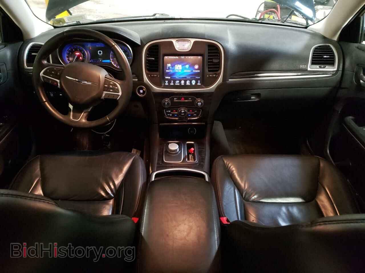 2016 CHRYSLER 300 - VIN: 2C3CCARGXGH349283 - Фото 8