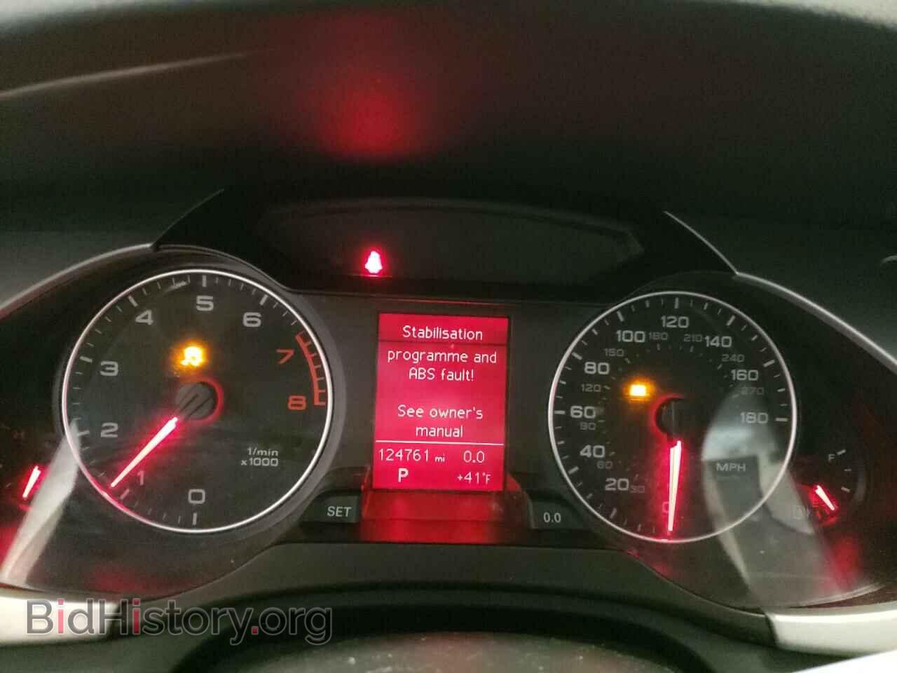 2011 AUDI A4 - VIN: WAUFFAFL8BN004042 - Фото 9
