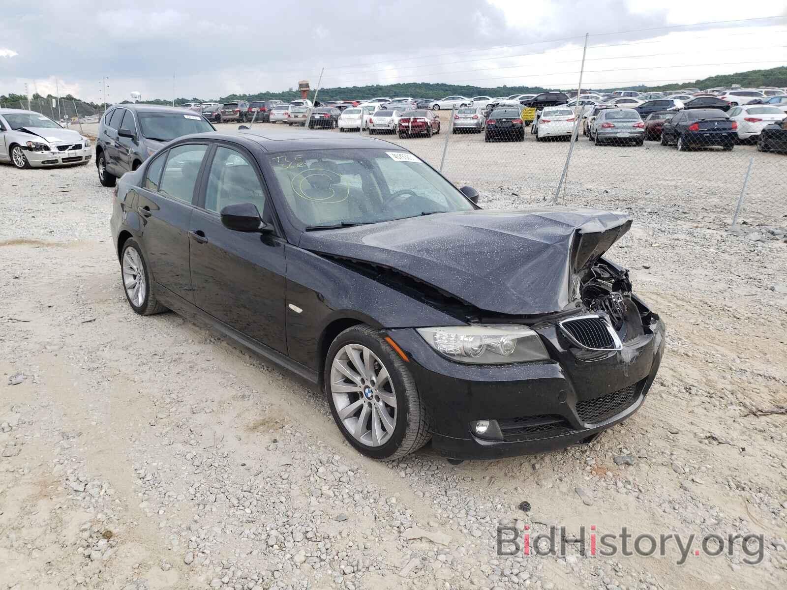 Photo WBAPH7G55BNM54488 - BMW 3 SERIES 2011