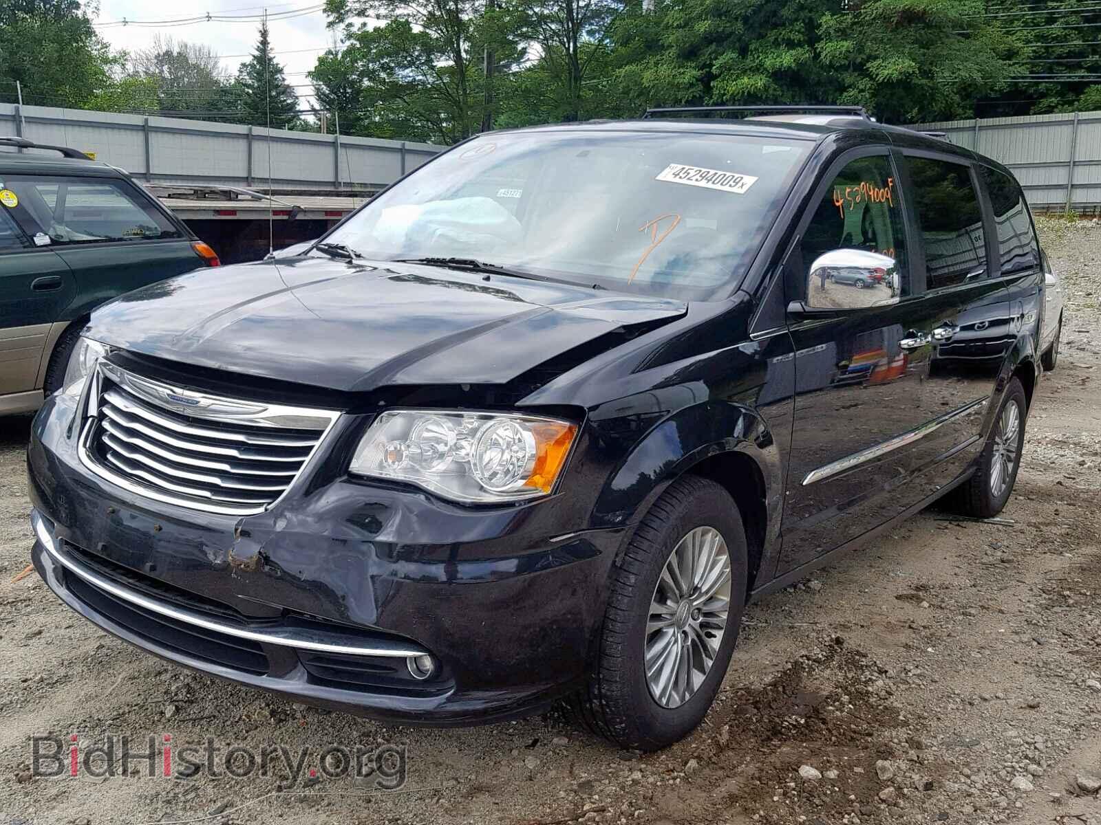 2016 CHRYSLER TOWN & COU - VIN: 2C4RC1CG0GR240212 - Фото 2
