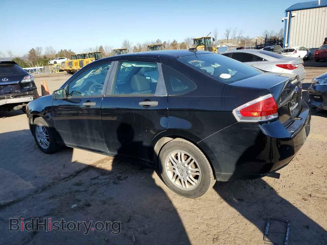 2010 FORD FOCUS - VIN: 1FAHP3FN3AW199438 - Фото 2