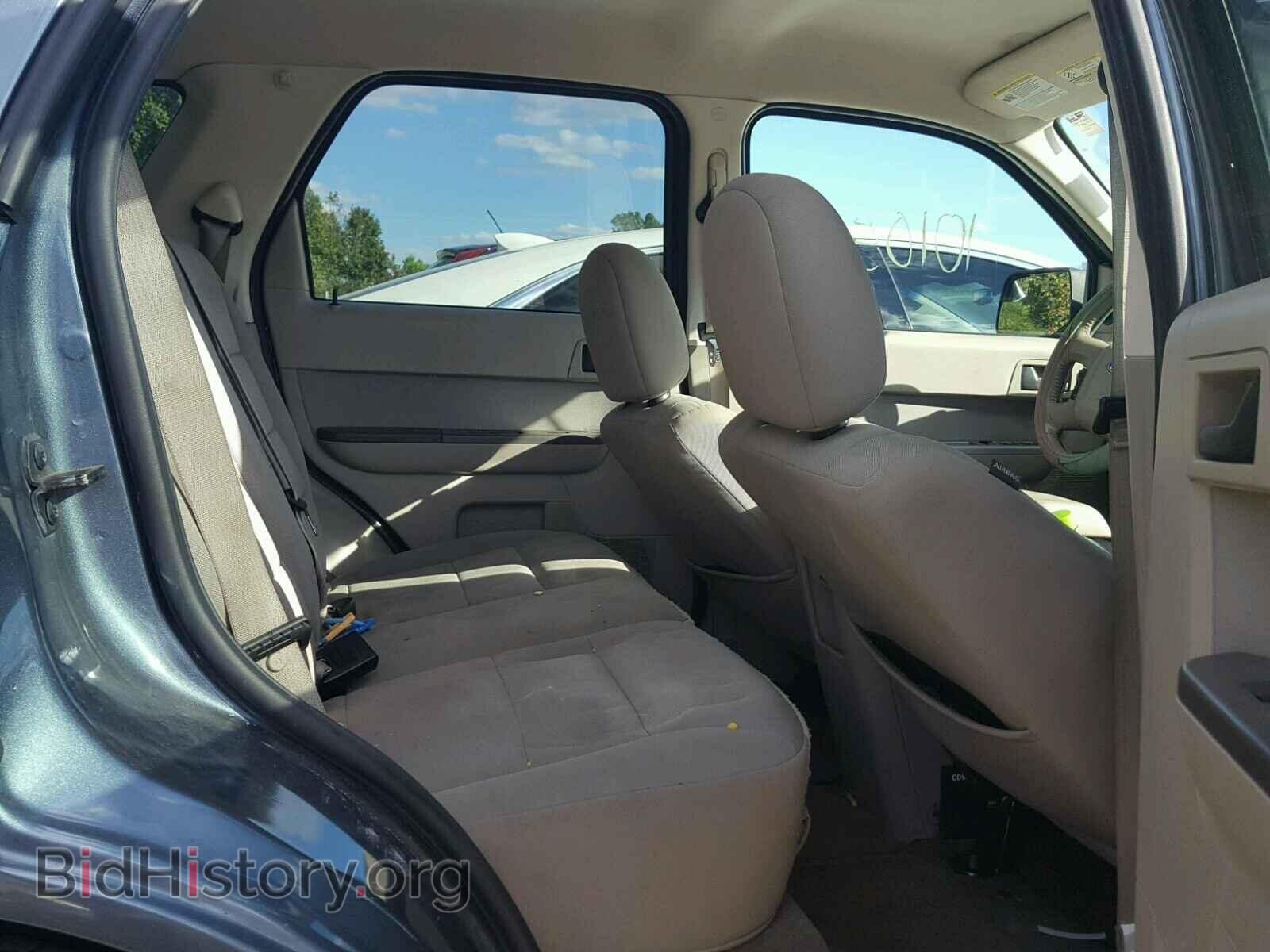 2011 FORD ESCAPE - VIN: 1FMCU0DG1BKB21521 - Photo 6