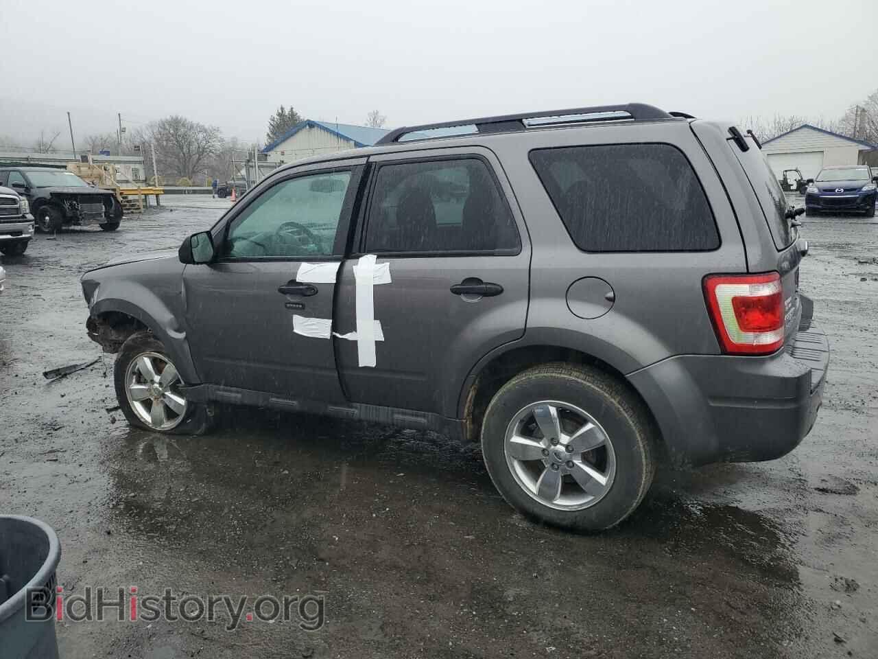 2011 FORD ESCAPE - VIN: 1FMCU9DG9BKC28868 - Фото 2