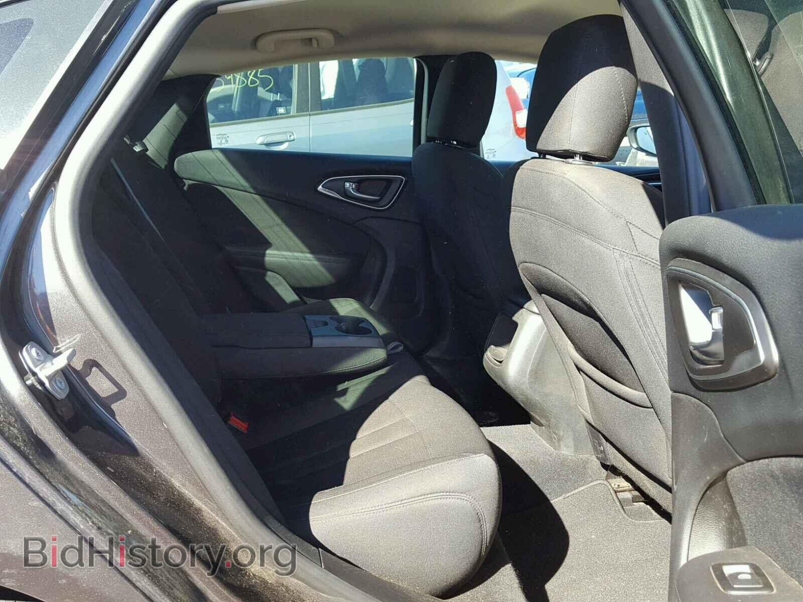 2015 CHRYSLER 200 - VIN: 1C3CCCAB6FN655690 - Фото 6