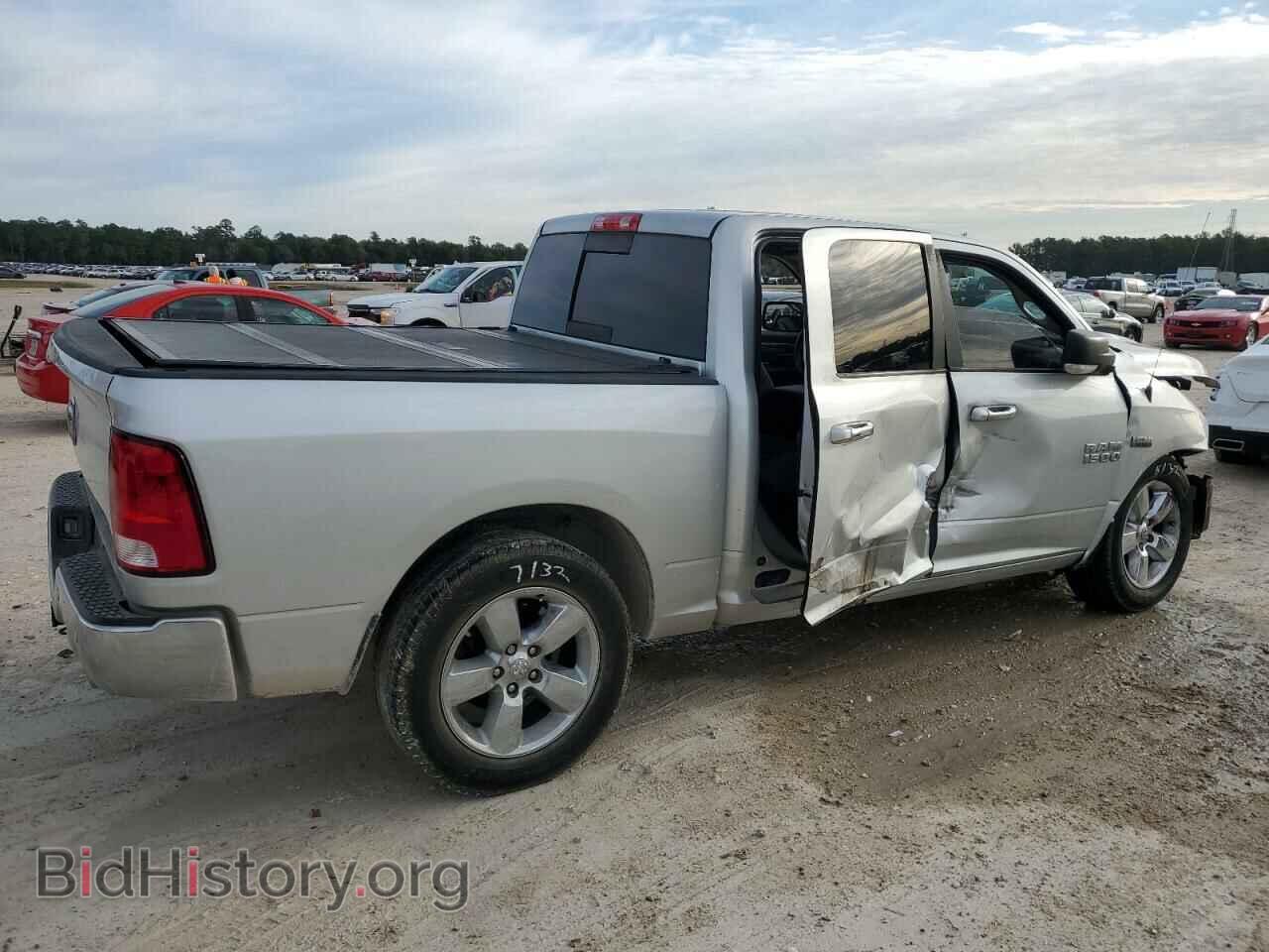 2016 RAM 1500 - VIN: 3C6RR6LT8GG310173 - Фото 3