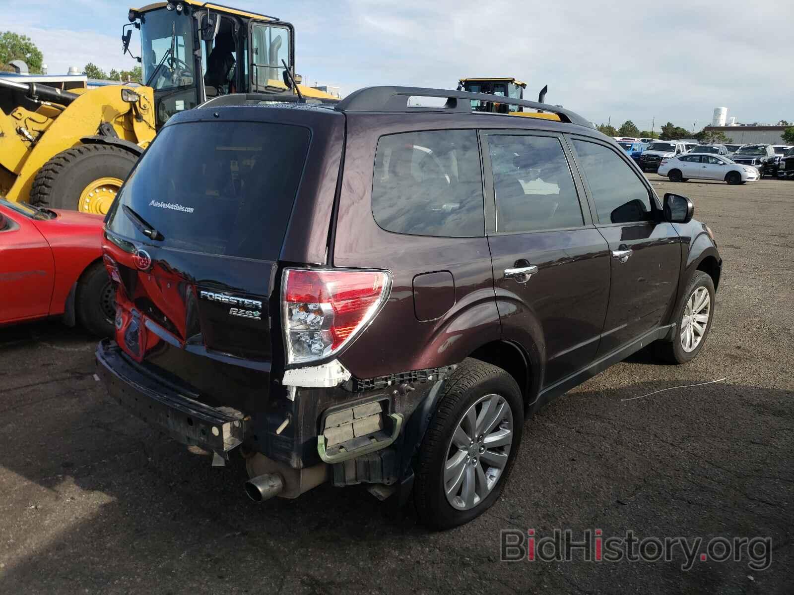 Report JF2SHAEC8DH433407 SUBARU FORESTER 2013 MAROON GAS