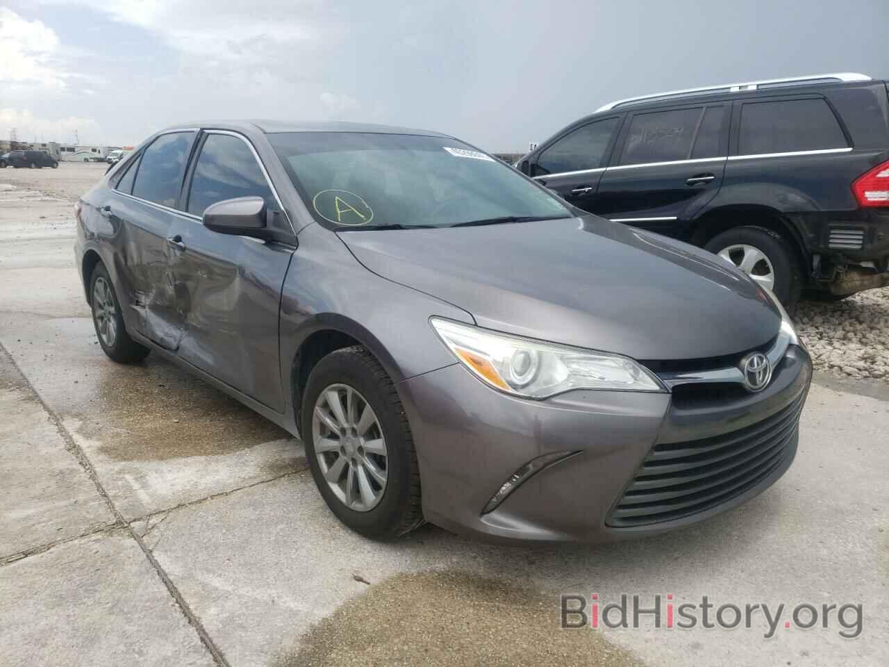 Photo 4T4BF1FK8FR516390 - TOYOTA CAMRY 2015