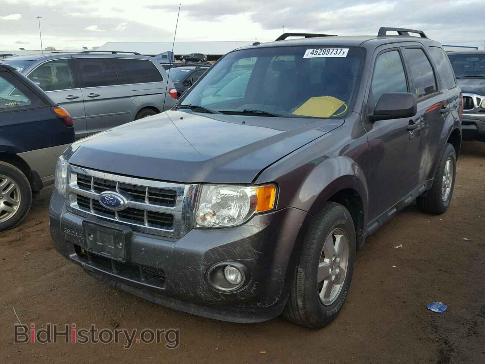 2011 FORD ESCAPE - VIN: 1FMCU9D71BKC10753 - Фото 2