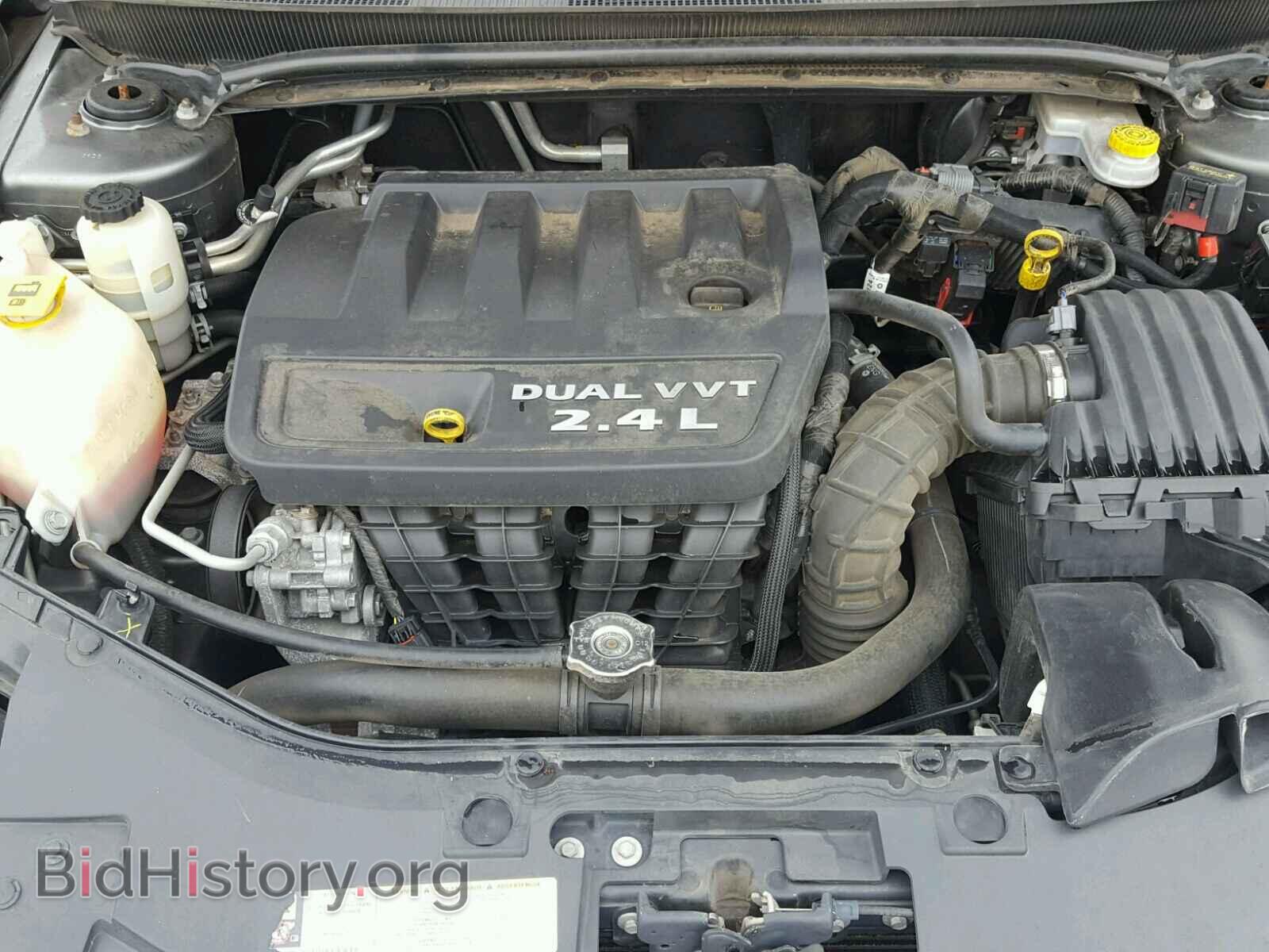 2012 CHRYSLER 200 - VIN: 1C3CCBAB2CN318858 - Фото 7