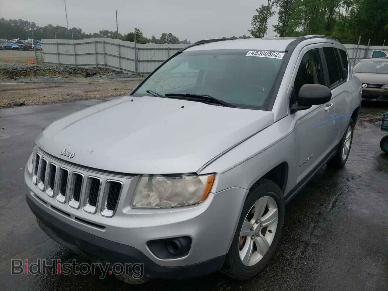 2013 JEEP COMPASS - VIN: 1C4NJCBB7DD141309 - Photo 2