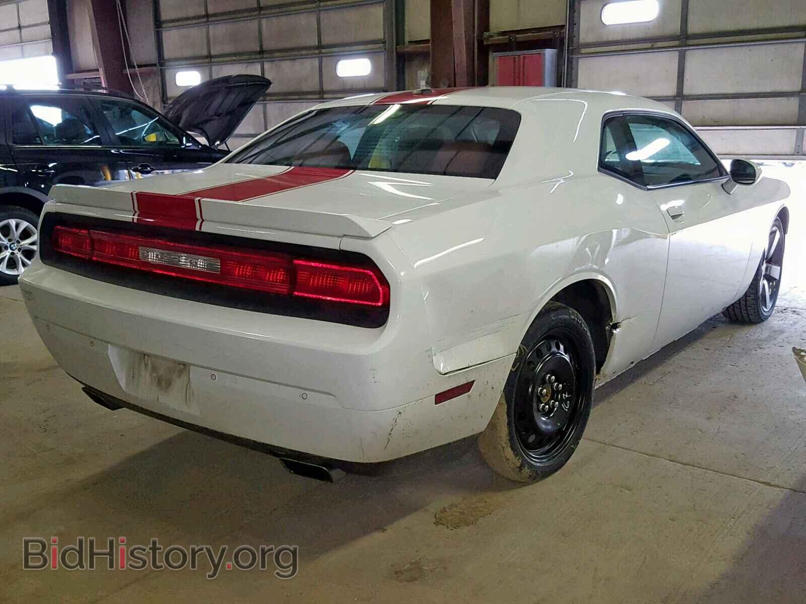 2014 DODGE CHALLENGER - VIN: 2C3CDYAG0EH121890 - Фото 4