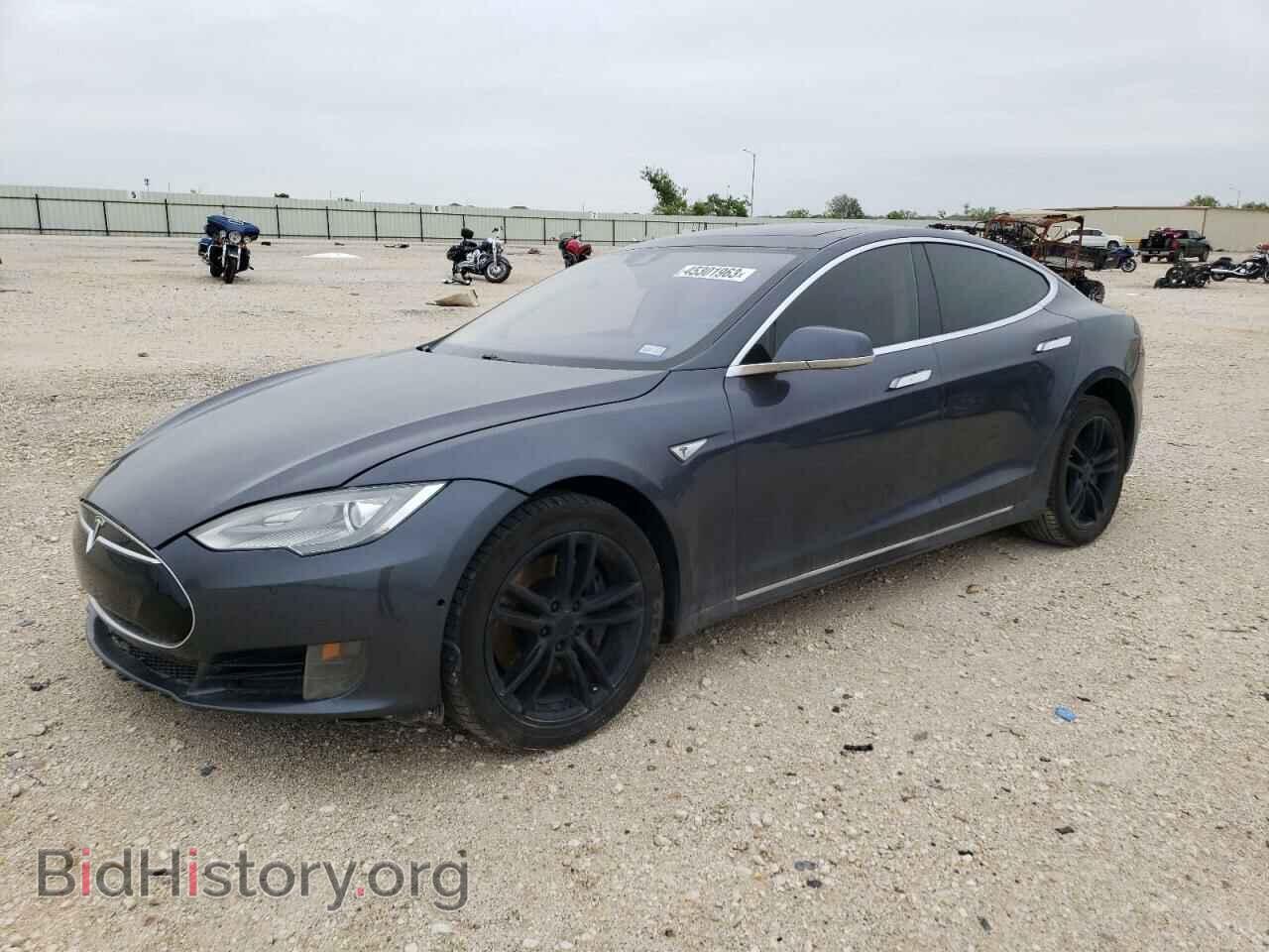 Фотография 5YJSA1H27FF096656 - TESLA MODEL S 2015