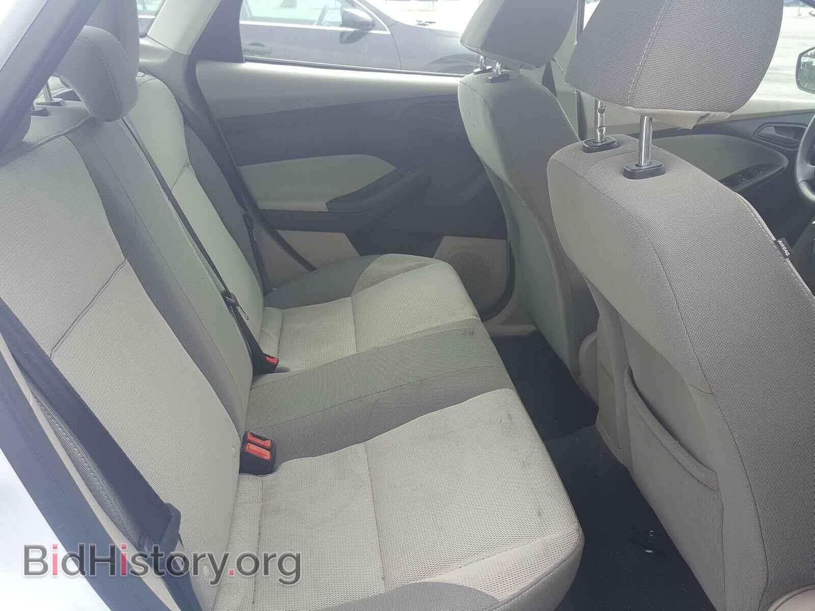 2012 FORD FOCUS - VIN: 1FAHP3F23CL396023 - Photo 6