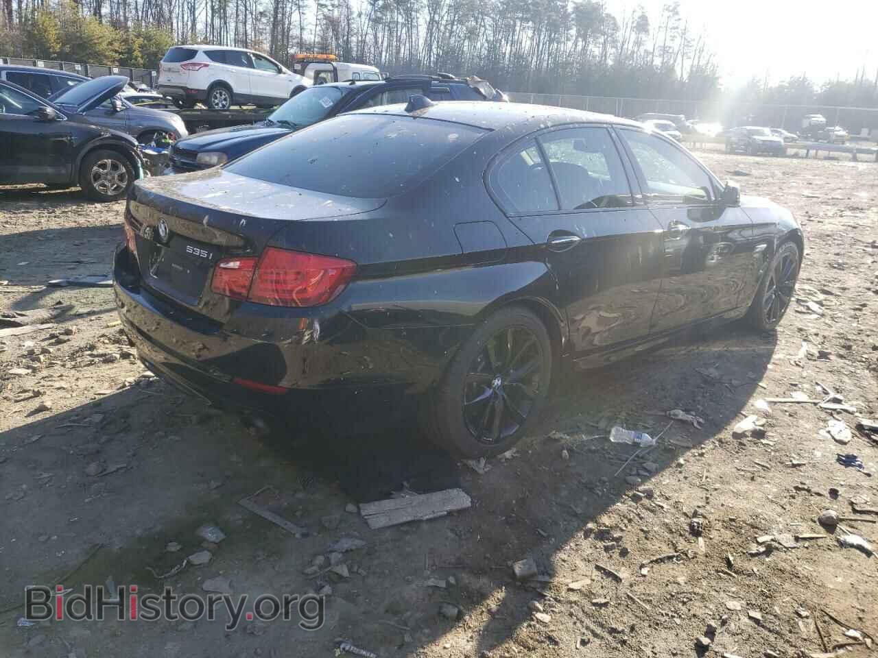 2011 BMW 5 SERIES - VIN: WBAFU7C50BC779221 - Фото 3
