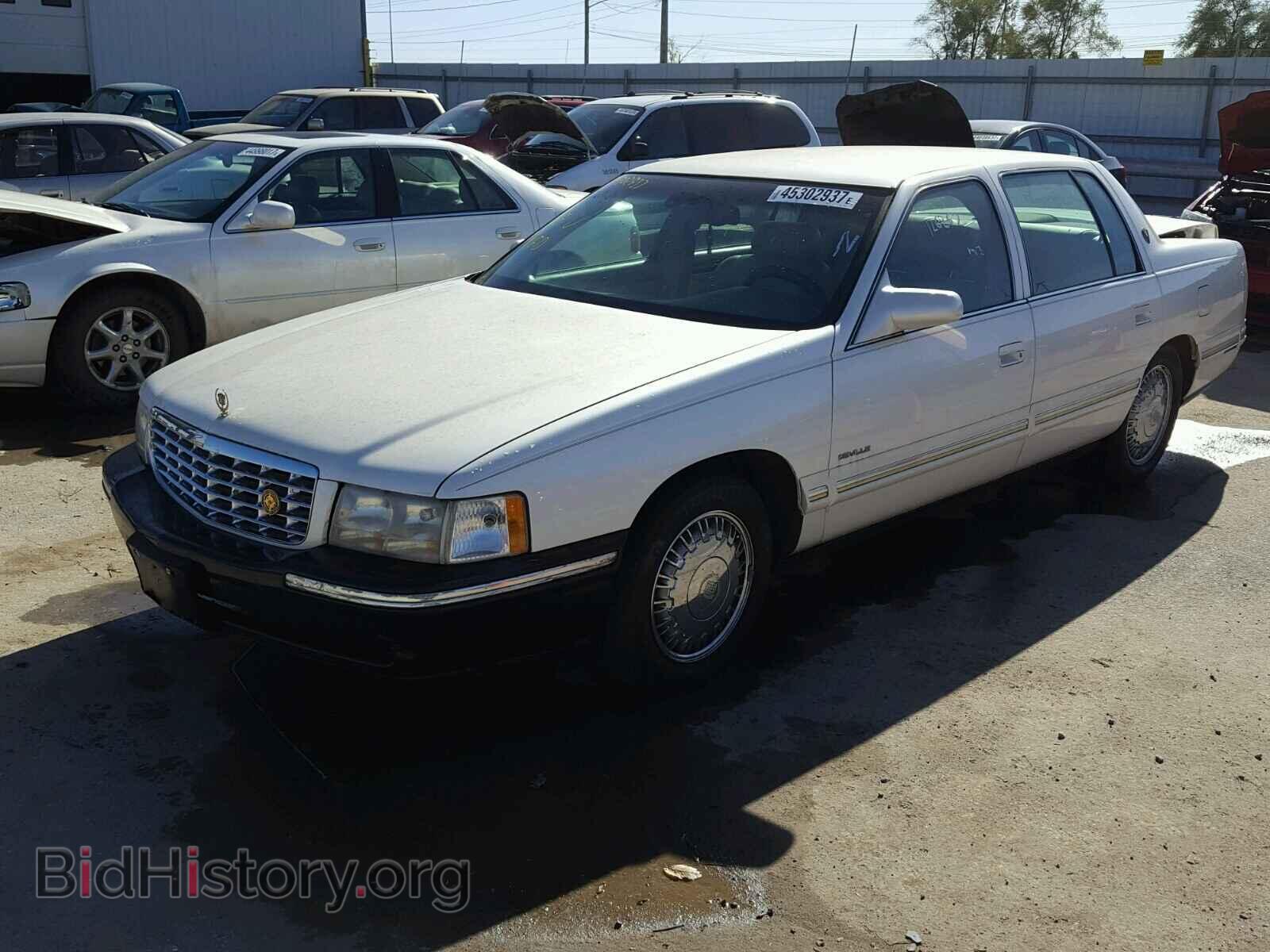1999 CADILLAC DEVILLE - VIN: 1G6KD54Y4XU725889 - Фото 2
