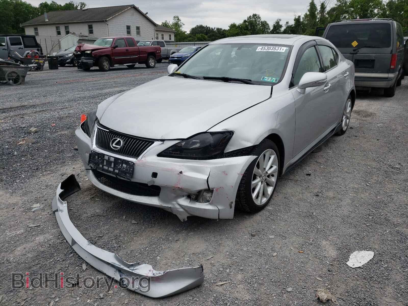 2009 LEXUS IS - VIN: JTHCK262192031494 - Фото 2