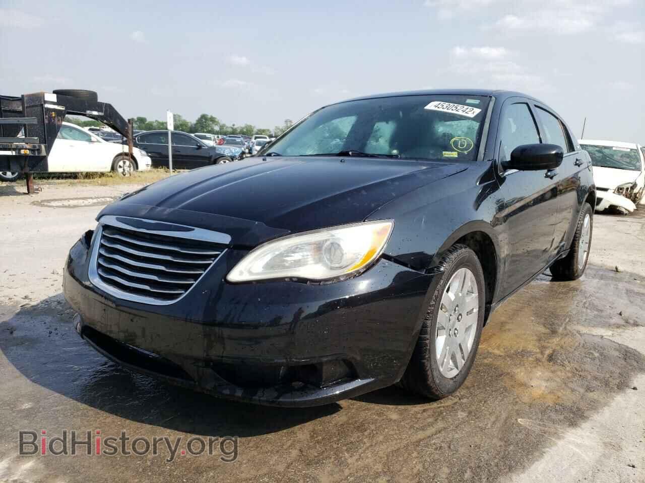 2012 CHRYSLER 200 - VIN: 1C3CCBAB7CN282620 - Фото 2