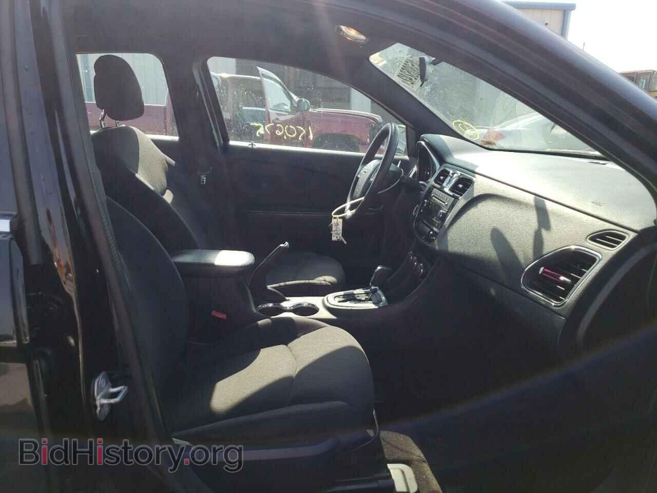 2012 CHRYSLER 200 - VIN: 1C3CCBAB7CN282620 - Фото 5