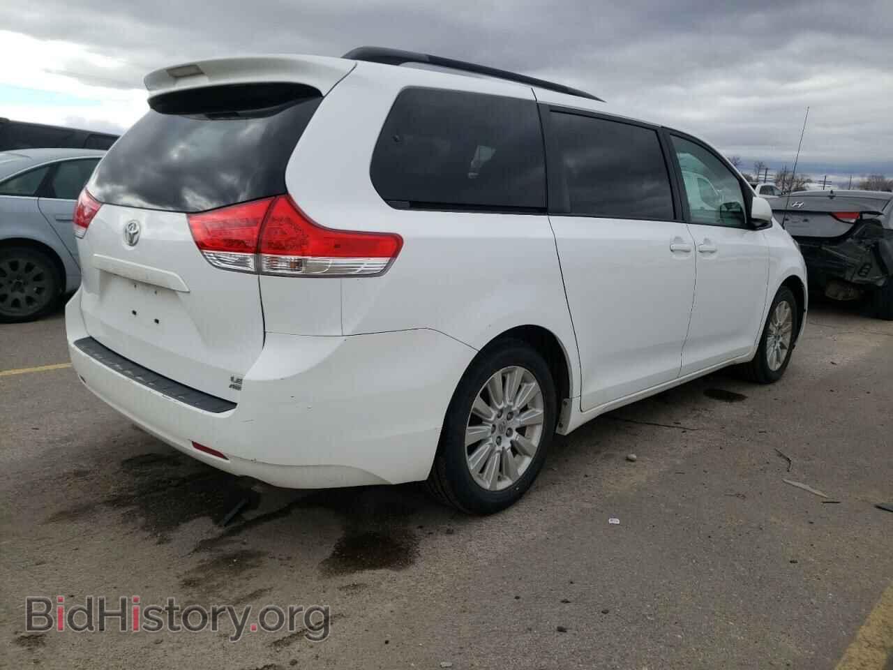 2013 TOYOTA SIENNA - VIN: 5TDJK3DC8DS055030 - Фото 3