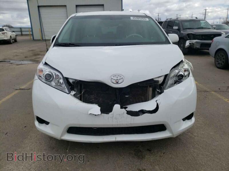 2013 Toyota SIENNA (VIN 5TDJK3DC8DS055030) — фото 5 из 13