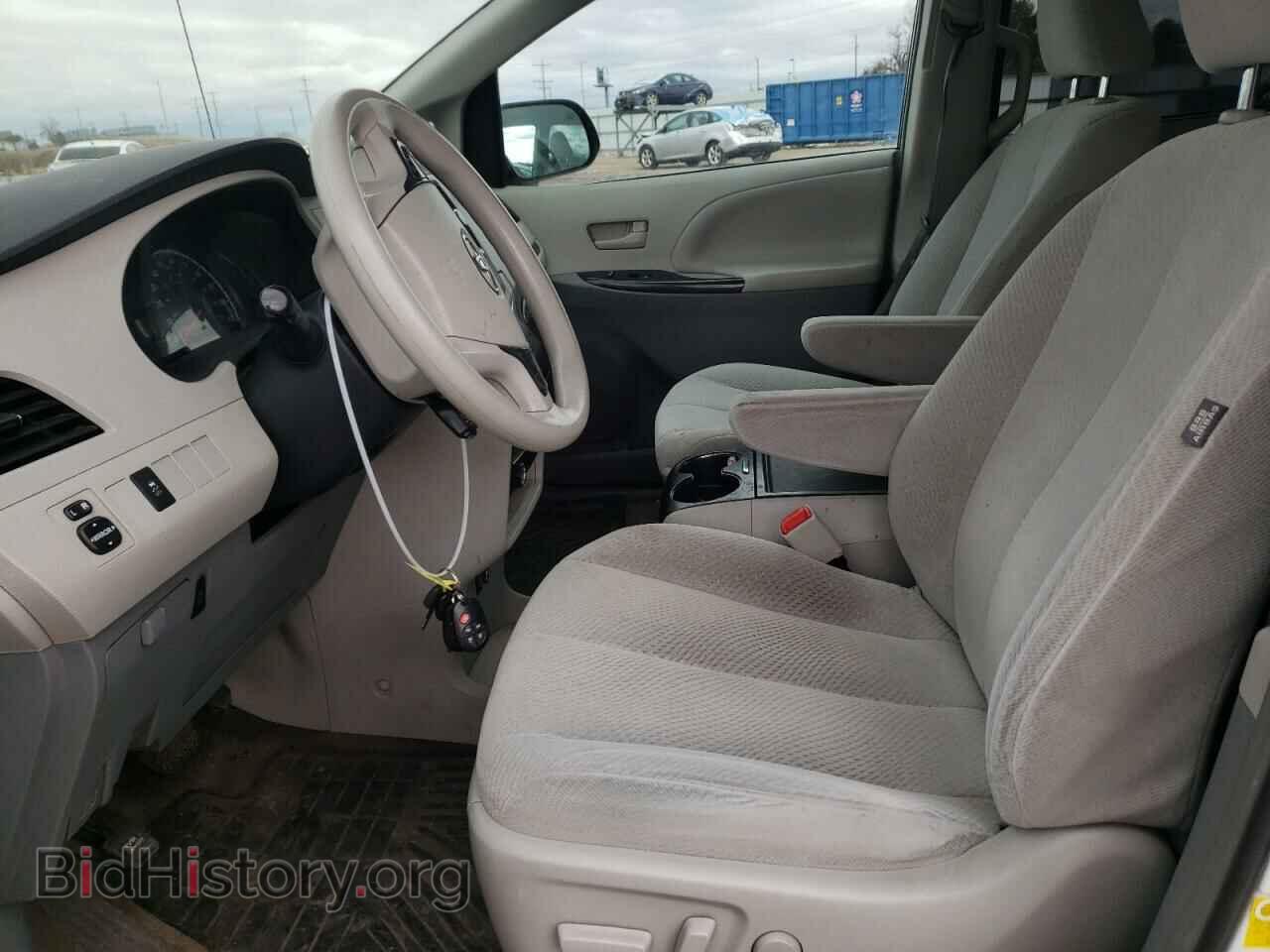 2013 TOYOTA SIENNA - VIN: 5TDJK3DC8DS055030 - Фото 7