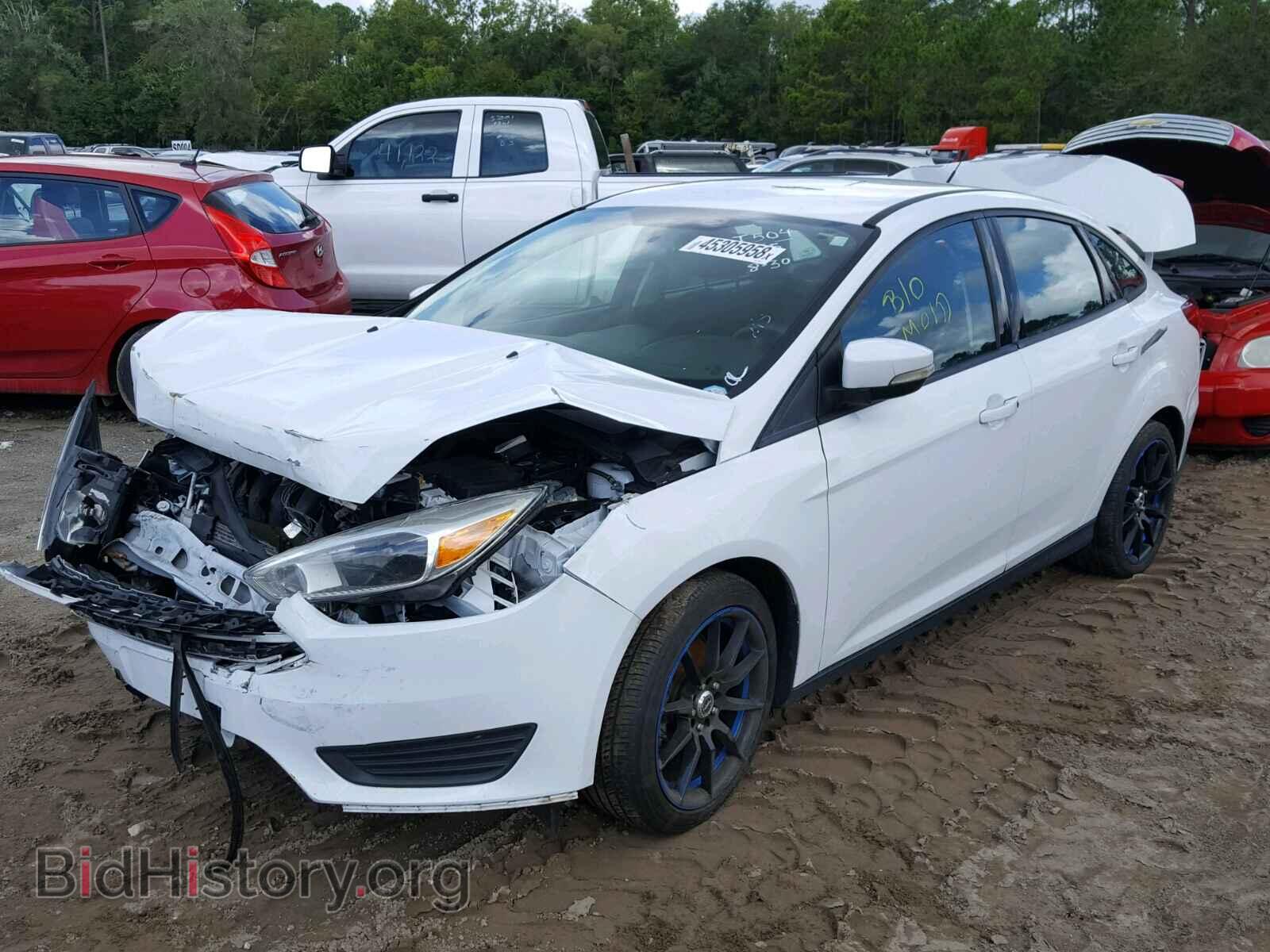 2015 FORD FOCUS - VIN: 1FADP3F26FL207352 - Photo 2