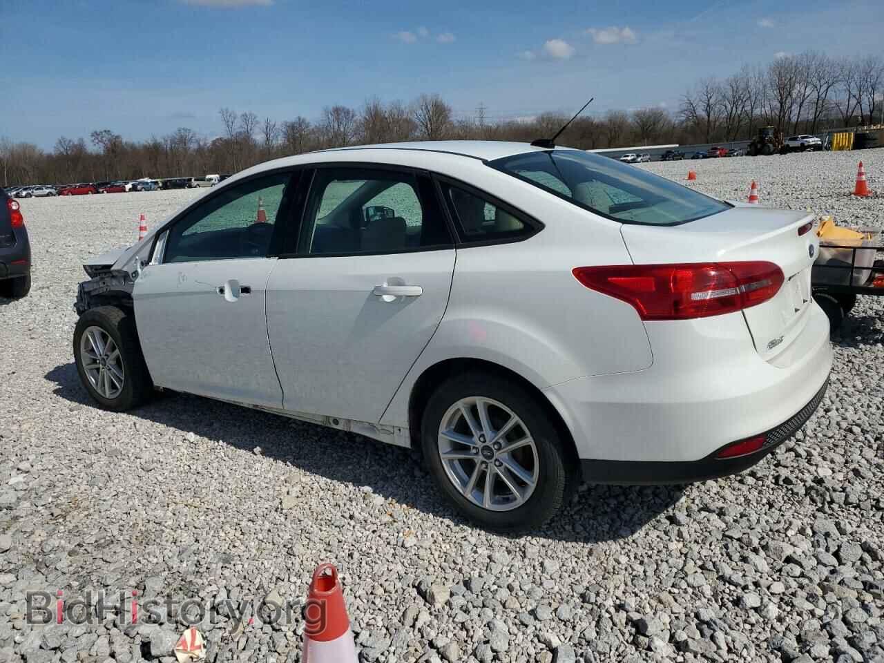 2017 FORD FOCUS - VIN: 1FADP3F24HL218885 - Фото 2