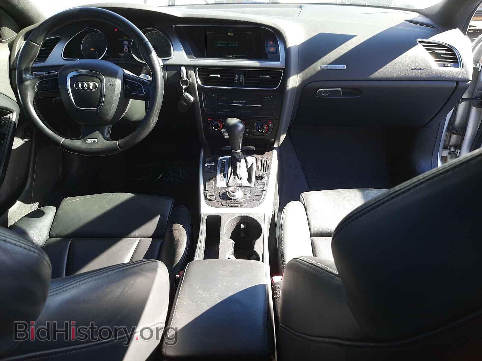 2010 AUDI S5/RS5 - VIN: WAUCVAFR5AA018447 - Фото 9