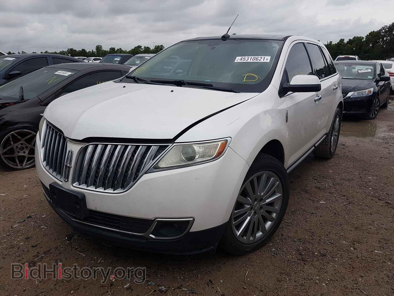 2011 LINCOLN MKX - VIN: 2LMDJ6JK4BBJ19916 - Фото 2