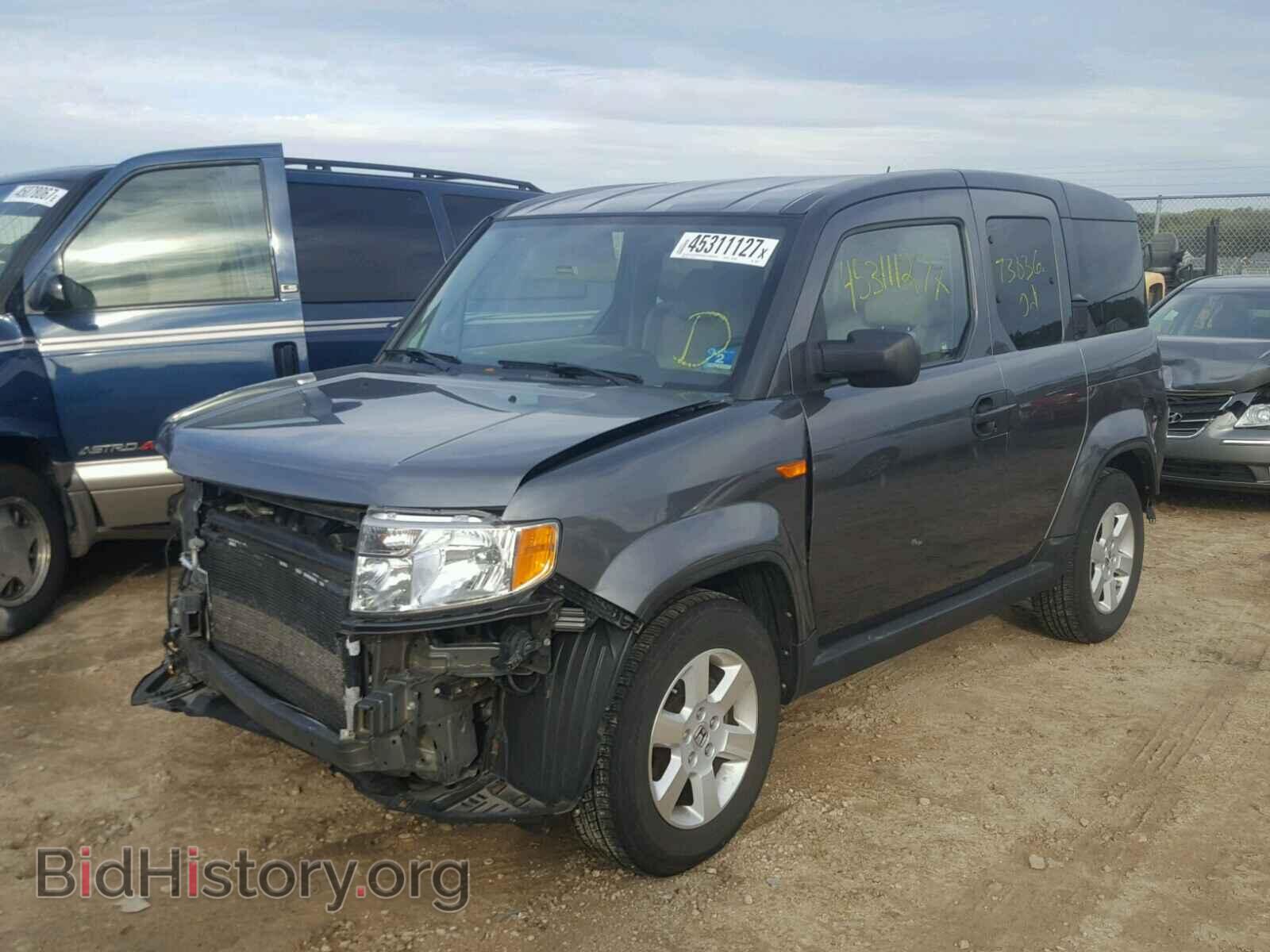 2011 HONDA ELEMENT - VIN: 5J6YH2H79BL002687 - Photo 2