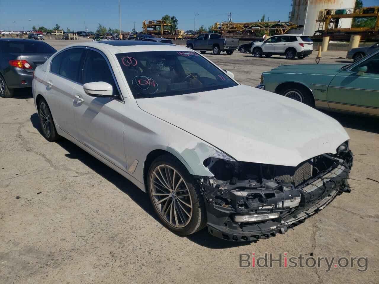 Photo WBAJA5C54HG455665 - BMW 5 SERIES 2017