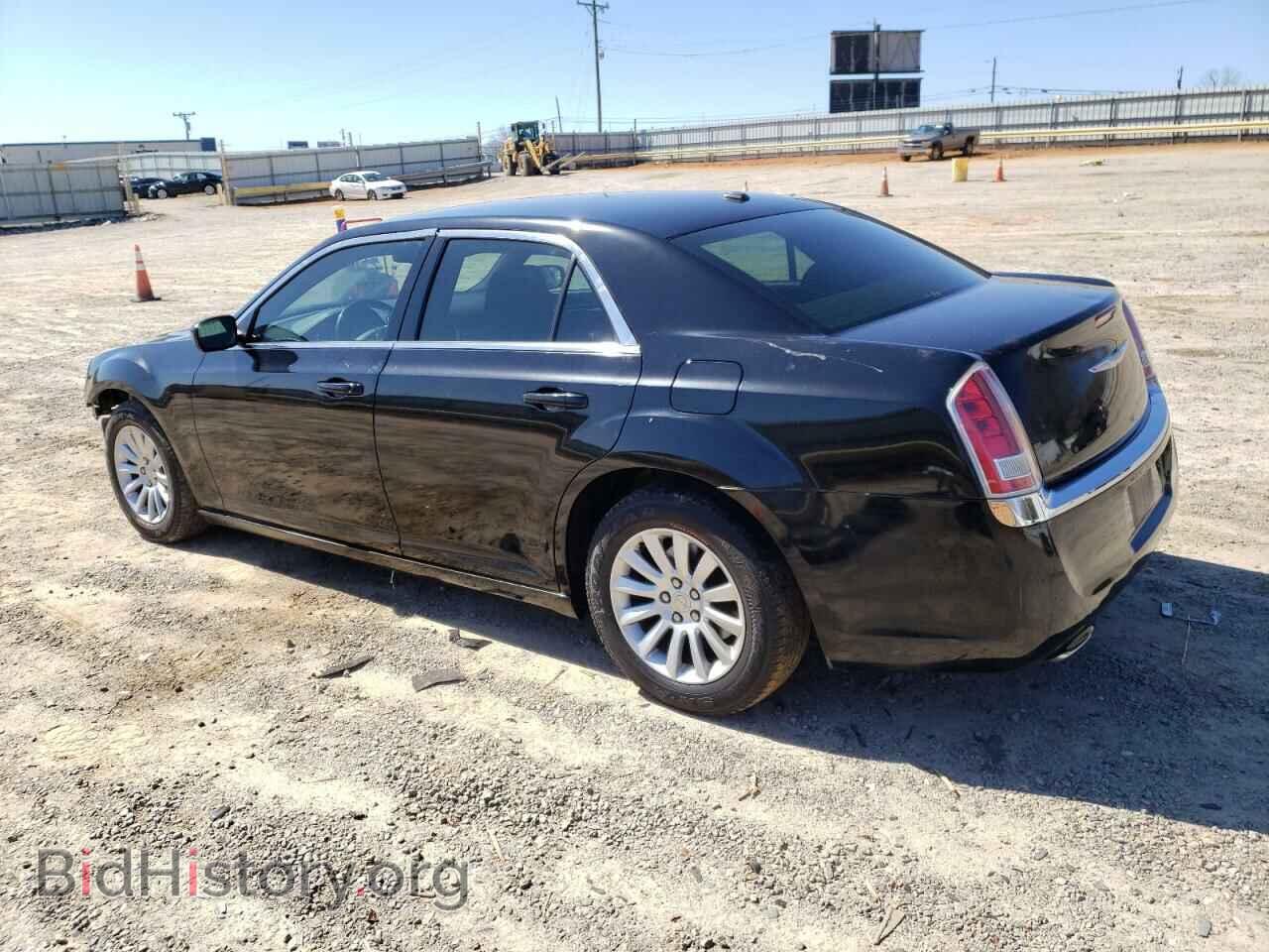 2012 CHRYSLER 300 - VIN: 2C3CCAAG3CH129733 - Photo 2