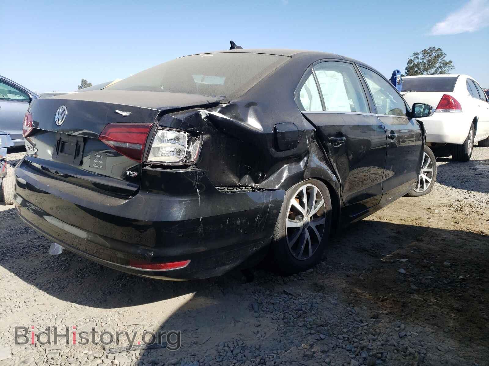 2017 VOLKSWAGEN JETTA - VIN: 3VWDB7AJ3HM272673 - Фото 4