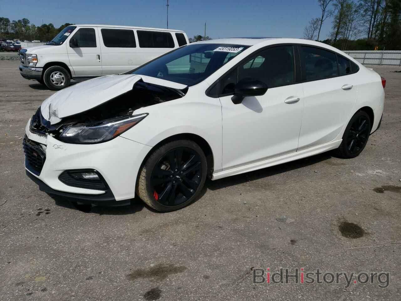 Photo 1G1BE5SM5J7154888 - CHEVROLET CRUZE 2018