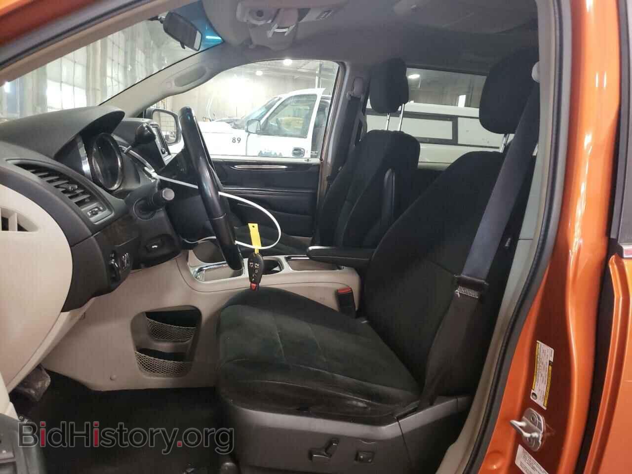 2011 DODGE CARAVAN - VIN: 2D4RN5DG8BR765045 - Фото 7