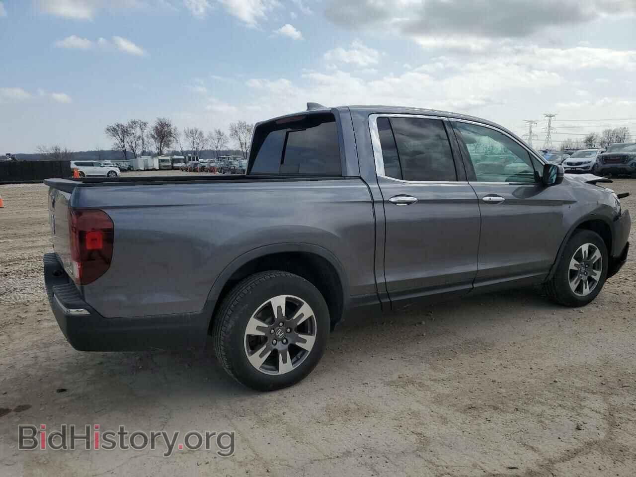 2017 HONDA RIDGELINE - VIN: 5FPYK3F73HB004406 - Фото 3
